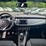 Alfa Romeo Giulietta 2.0 JTDM Sprint Carbon BOSE-Sound Sitz - Bild 8