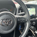 Toyota Aygo X 1.0 VVT-i Pulse ACC Apple CarPlay Android - Bild 16