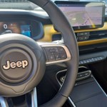 Jeep Avenger Summit+ VollLED CarPlay Style-Paket Navi - Bild 18