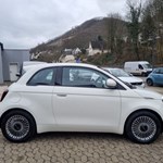 Fiat 500e 42 kWh LEASING AB 226,-€ CarPlay Klimaautom - Bild 4